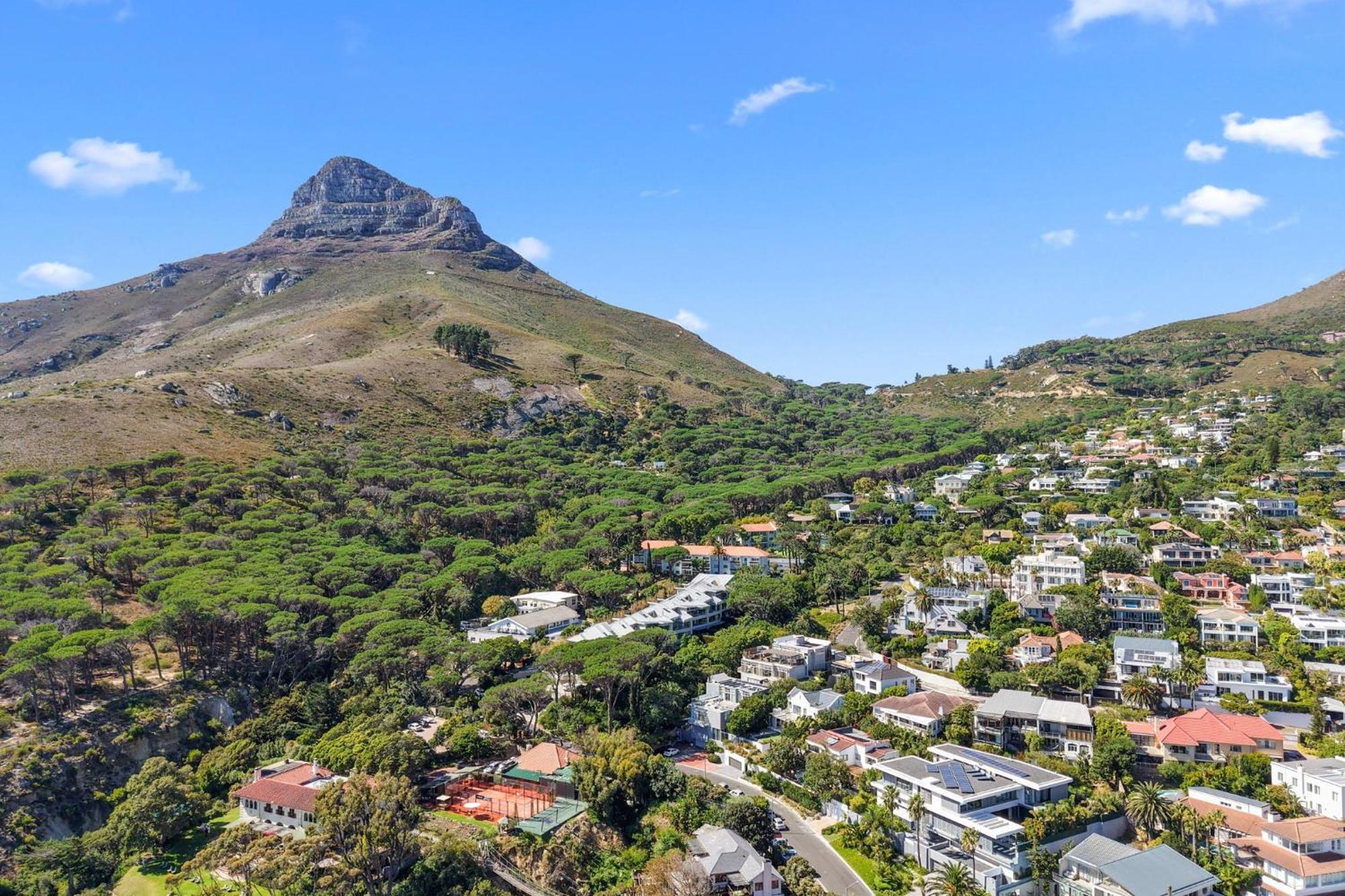 Serene Living On The Grange Holiday home Cape Town