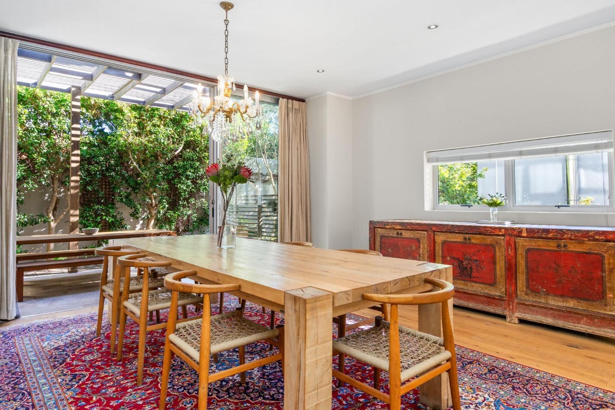 Serene Living On The Grange *